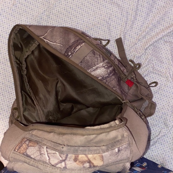 FieldLine Pro BackPack - Picture 3 of 3